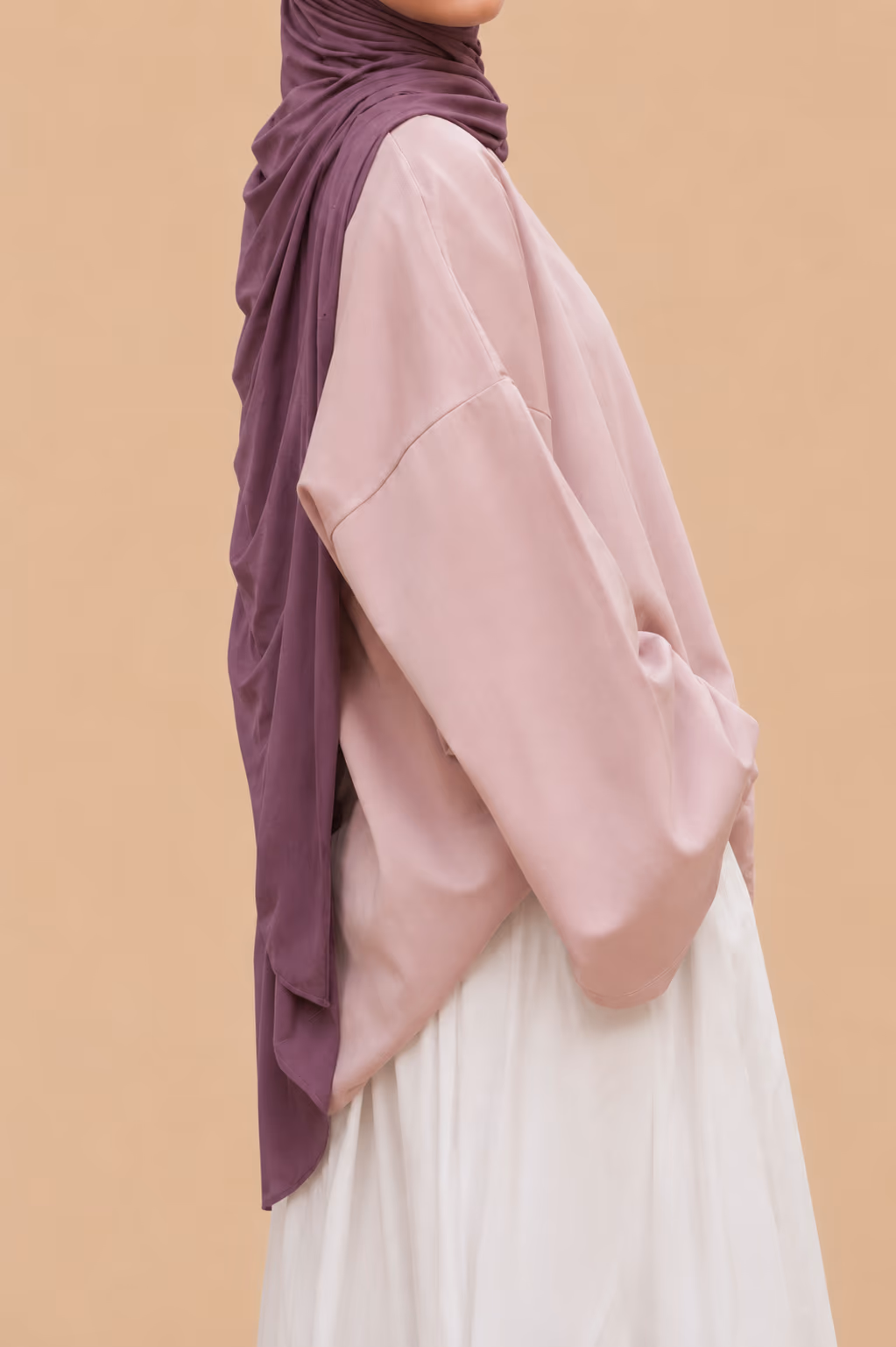Hijab Munira — packshot studio